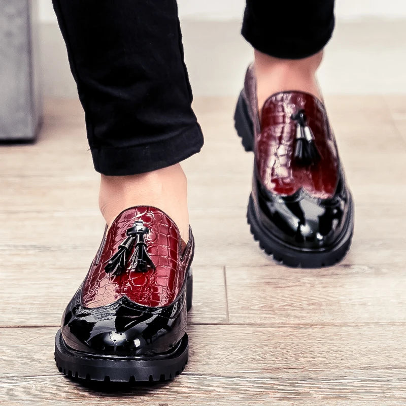 Men's loafers, fashionable low cut breathable formal shoes, comfortable anti slip business wedding party shoes