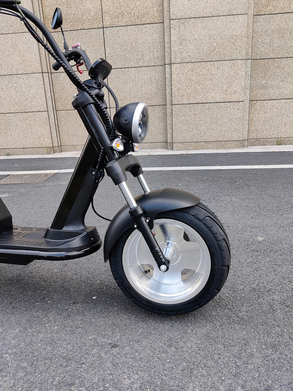 Adult Electric Motorcycle 3000W Motor Max Speed 70 KM/H 18 Inch Fat Tire 60V30AH Mileage 60-80KM 2 Wheel E Scooter