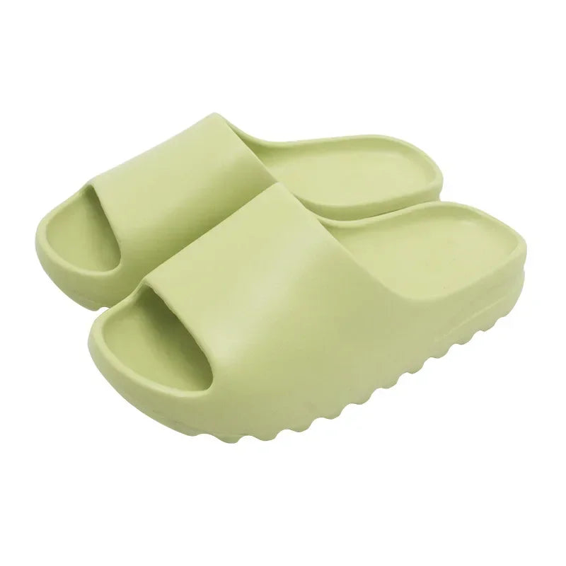 Brand High Quality Super Soft EVA Sole Summer Slippers for Men Bathroom Slippers Home Slides Couple Beach Sandals Male Slipper