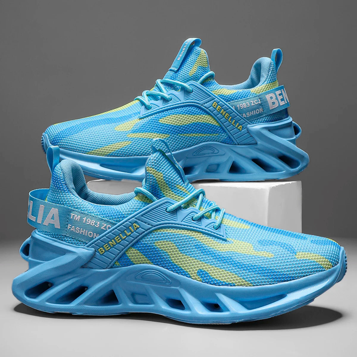 Running shoes for men and women, lightweight mesh, breathable and comfortable, flat and soft tennis shoes