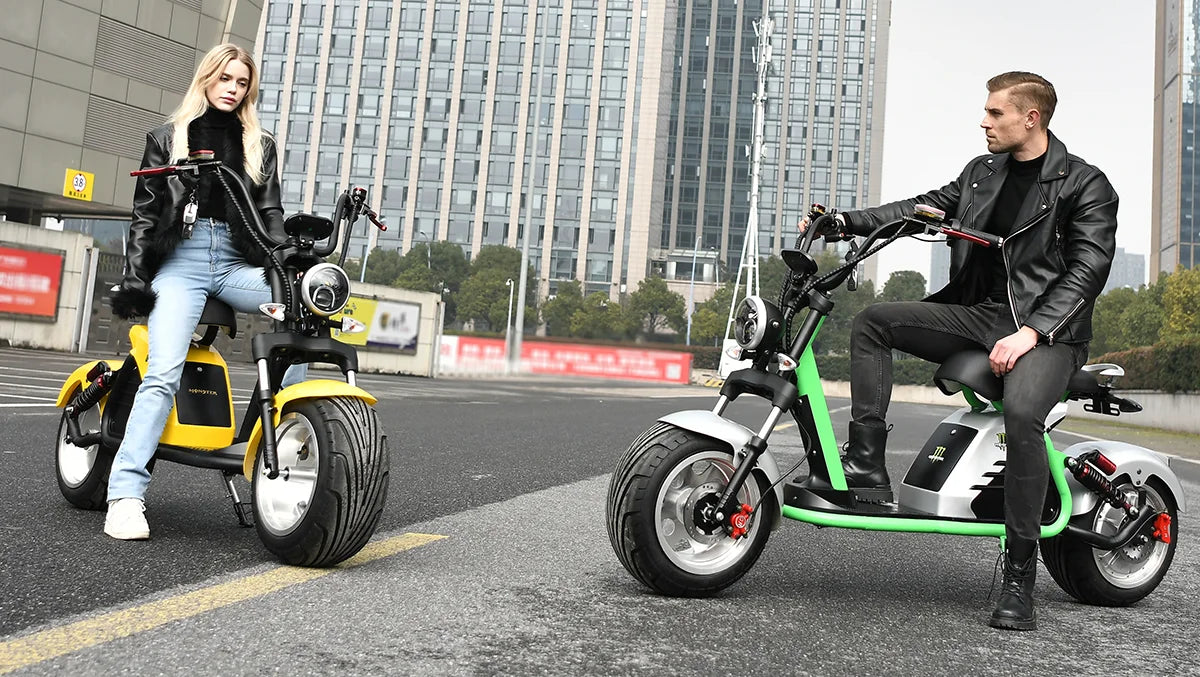 Adult Electric Motorcycle 3000W Motor Max Speed 70 KM/H 18 Inch Fat Tire 60V30AH Mileage 60-80KM 2 Wheel E Scooter