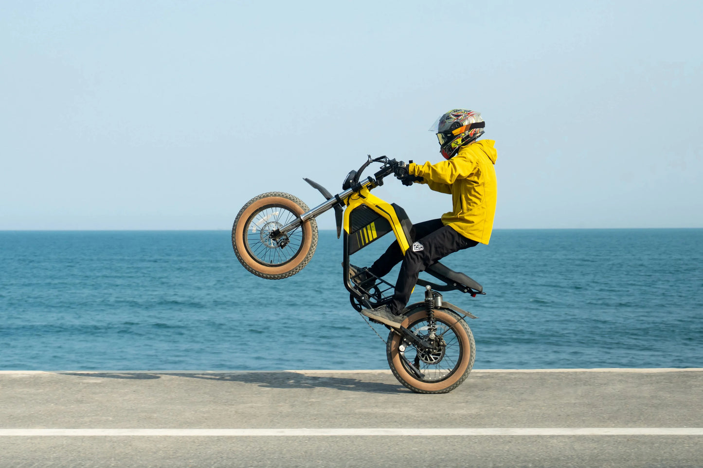 Electric Off-Road Bike Luckeep M5 Max 20x4" 2000W,37.5Mph,80Mile,52V 20Ah,7 Speed, Wide Tire All Terrain E-Bike,New