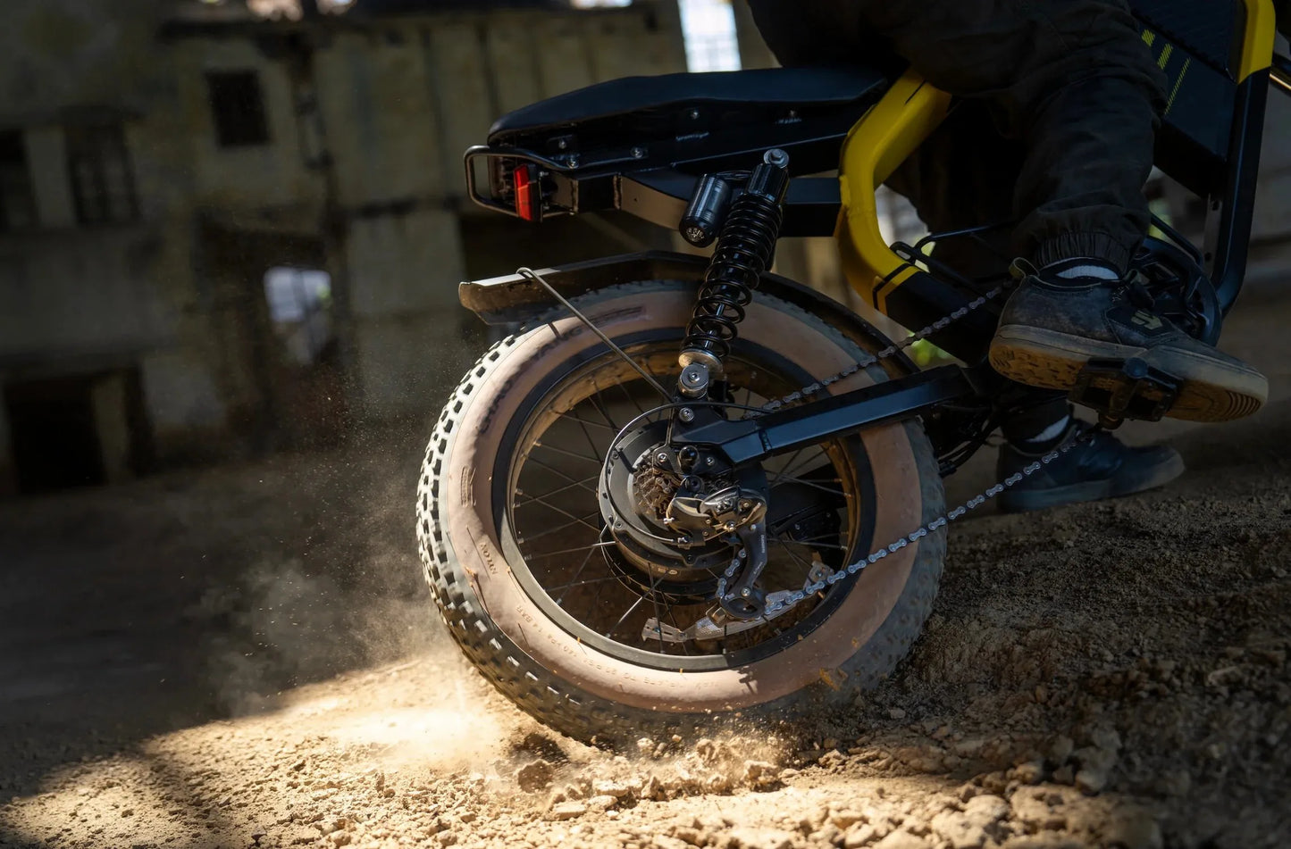 Electric Off-Road Bike Luckeep M5 Max 20x4" 2000W,37.5Mph,80Mile,52V 20Ah,7 Speed, Wide Tire All Terrain E-Bike,New
