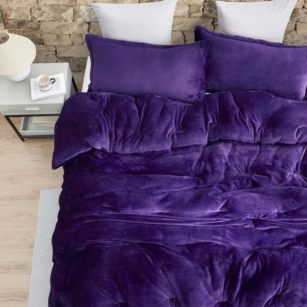 Luxurious Alaskan King Size Coma Inducer Comforter Set with Plush Filling in Parachute Purple