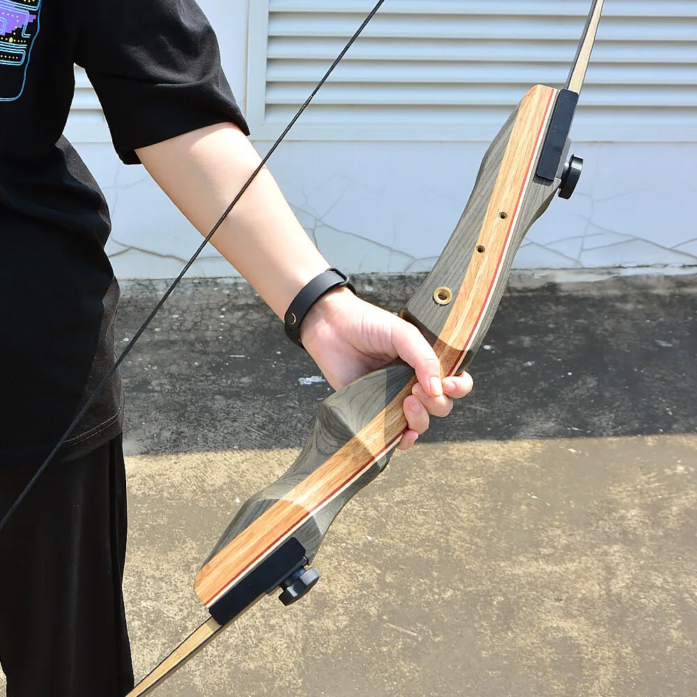 62 Inch Takedown Recurve Bow 50 Pound Wooden Riser Archery Set Right Hand