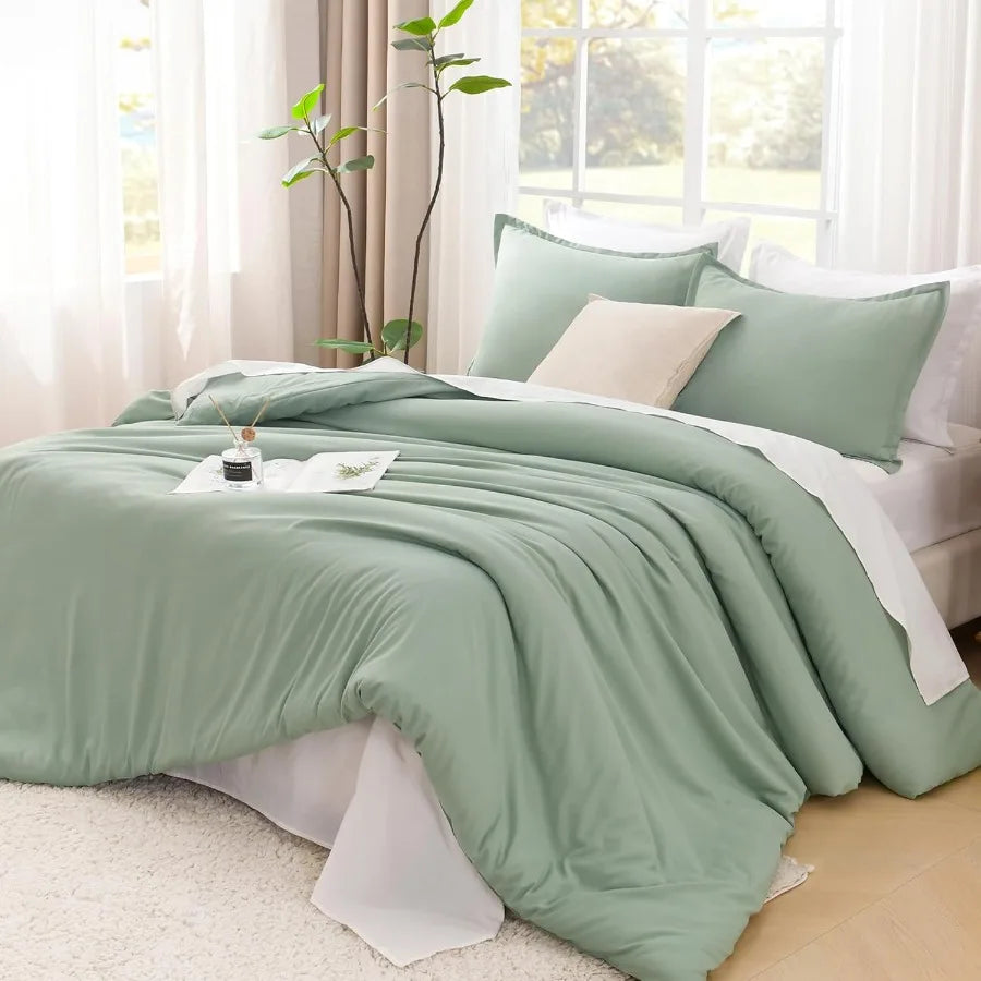 Lightweight Sage Green Full Size Bed Set with 3 Pieces Soft AllSeason Down Alternative Quilt Blanket for Cozy Bedroom Comfort I