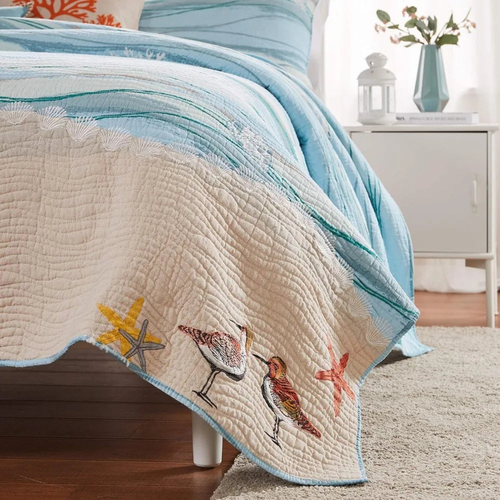Home Maui Embroidered Coastal Quilt Set, Full/Queen (3-Piece)