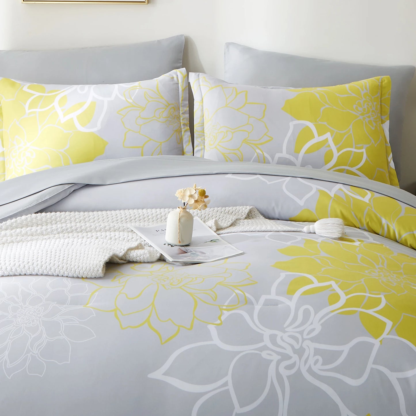 Comforter Set - 7 Pieces Floral Bedding Sets with Reversible Botanical Flowers Comforter, Sheets, Pillowcases & Shams