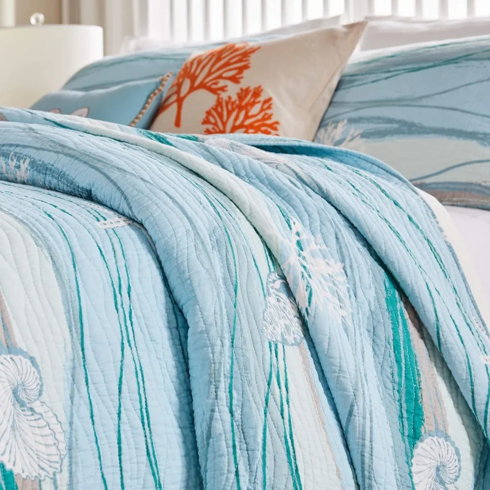 Home Maui Embroidered Coastal Quilt Set, Full/Queen (3-Piece)