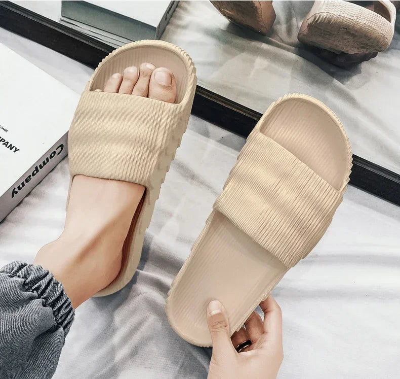 Soft Home Slippers Couple Summer Indoor Skid Proof Bathroom Slippers Sandals Hotel Solid Color Men Women Flip Flops Flat Shoes