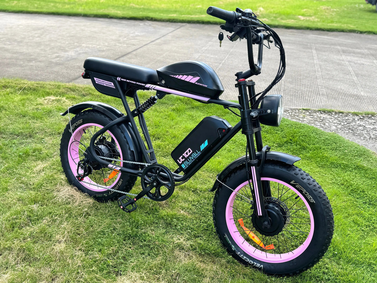 E10 Electric Bike 52V Dual Motors 35MPH Top Speed 160-Mile Range High-Capacity Battery Long-Distance Commuting for Adults