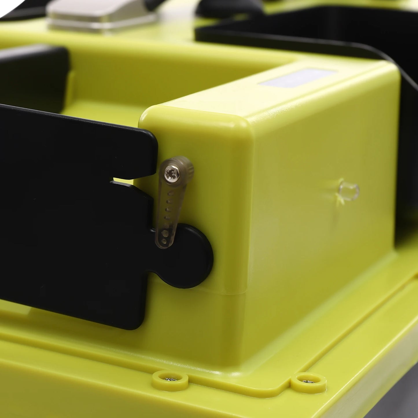 5200mAh GPS Fishing Bait Boat,Remote Control Nest Beater W/ 3/4 Bait Containers and LED Screen,1.5kg/2kg Load Rechargeable