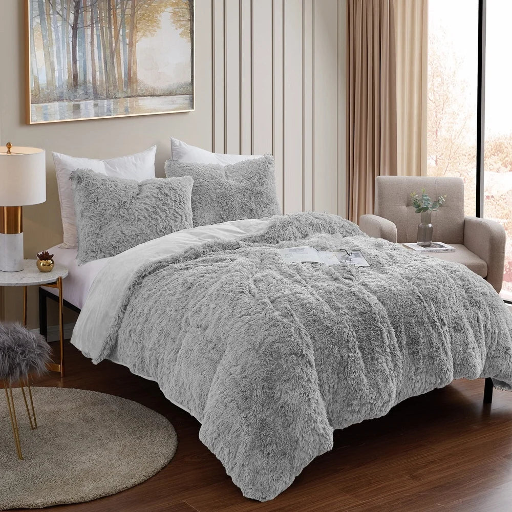 Plush Faux Fur Microfiber Comforter Bedding Set with 2 Pillow Shams Cozy King Size All Season Warmth