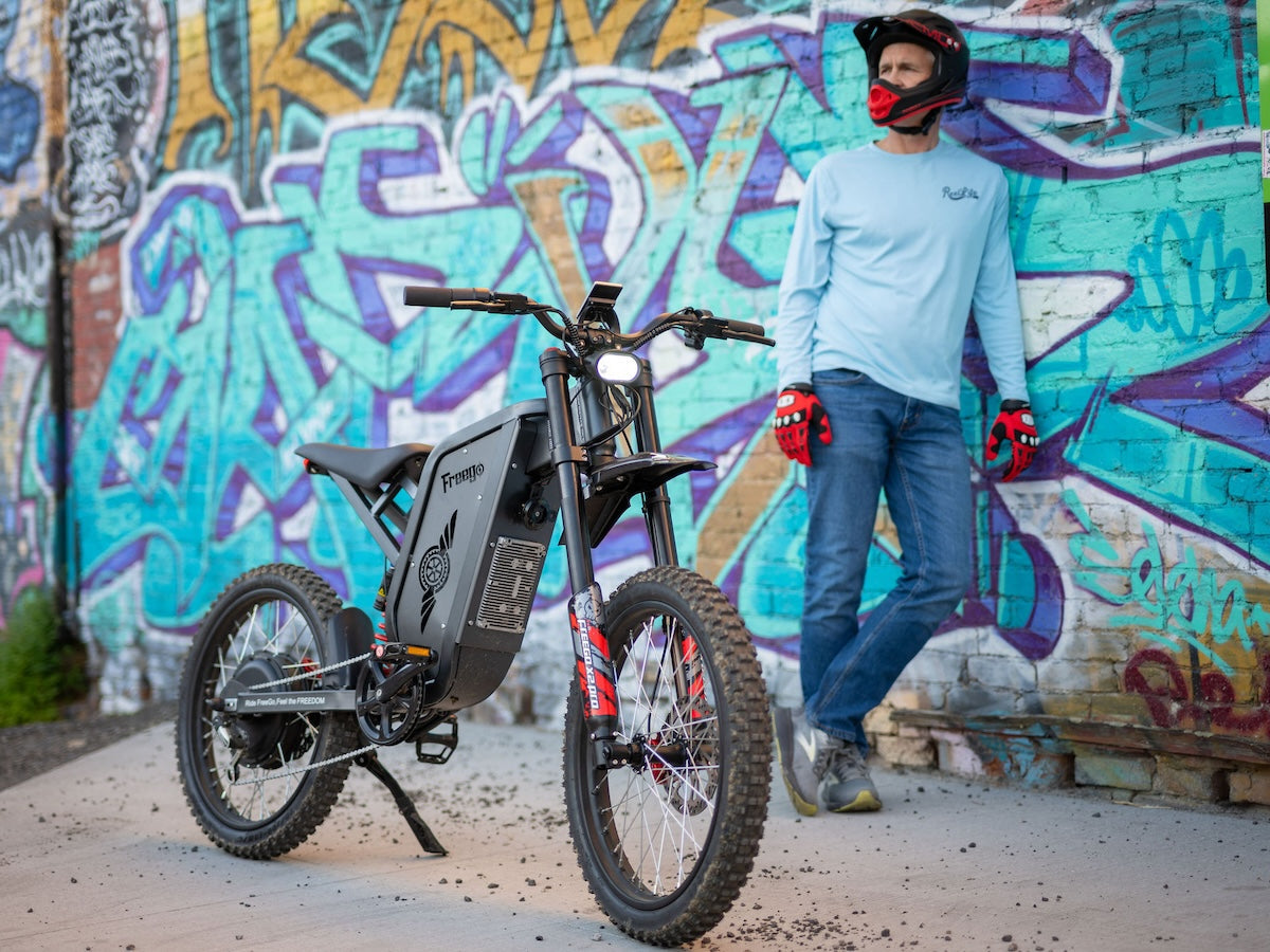 Freego Electric Dirt Bike for Adults X2 Pro Electric Motorcycle 6000W Motor 1800wh Battery Full Suspension 50MPH off-road E-Bike